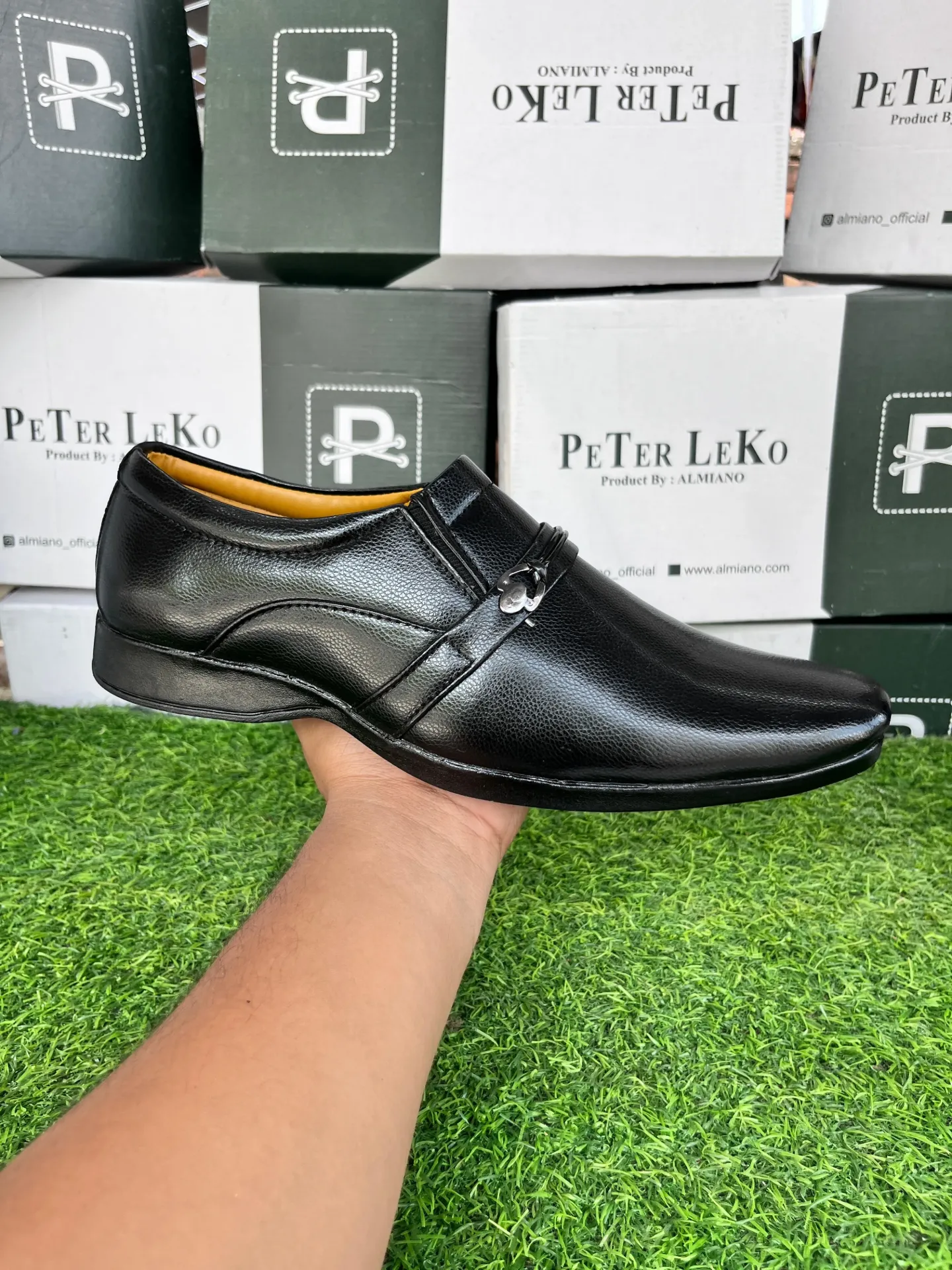 Almiano-PL0 12 BLACK-(6/1,7/2,8/2,9/2,10/1)